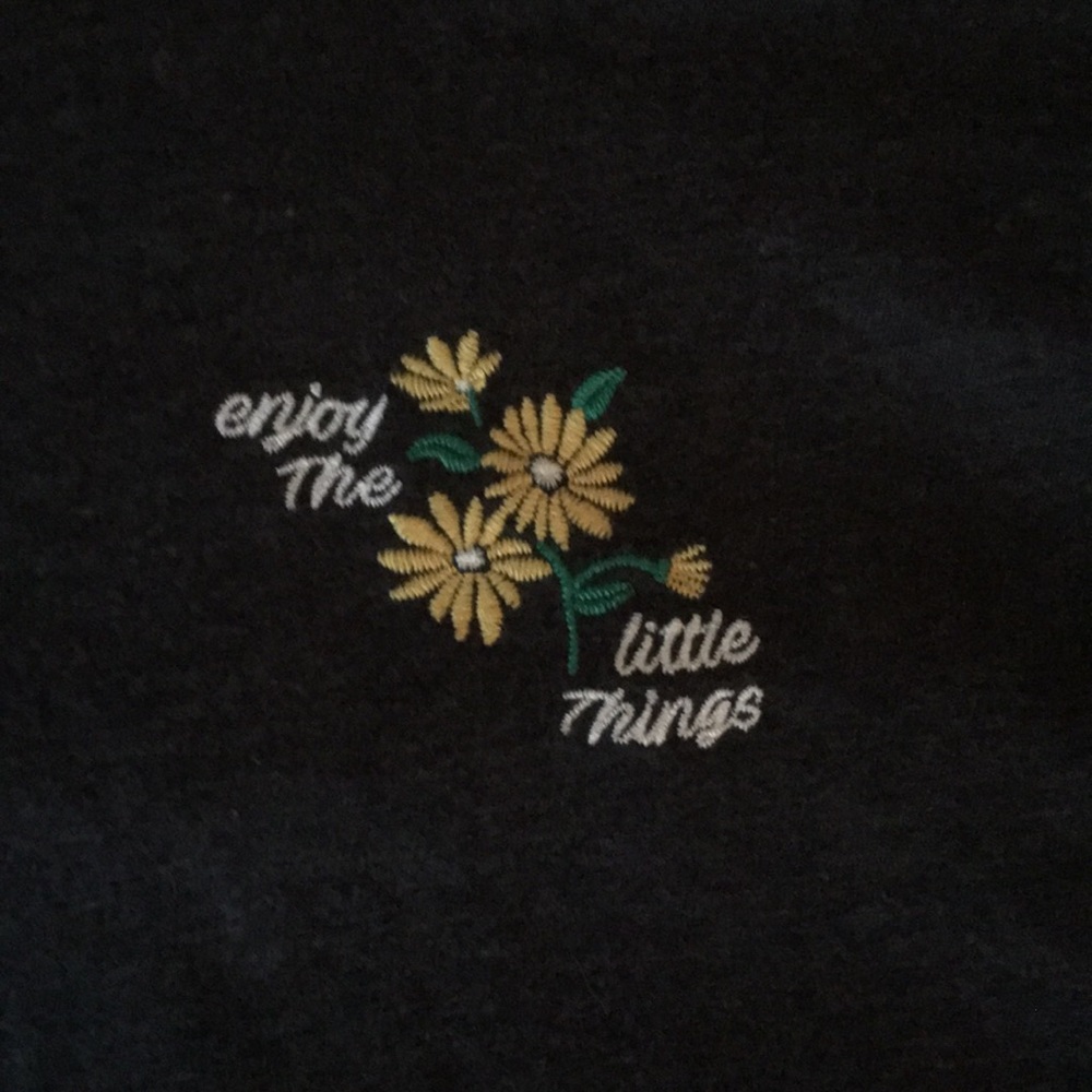 Gray embroidered  tee